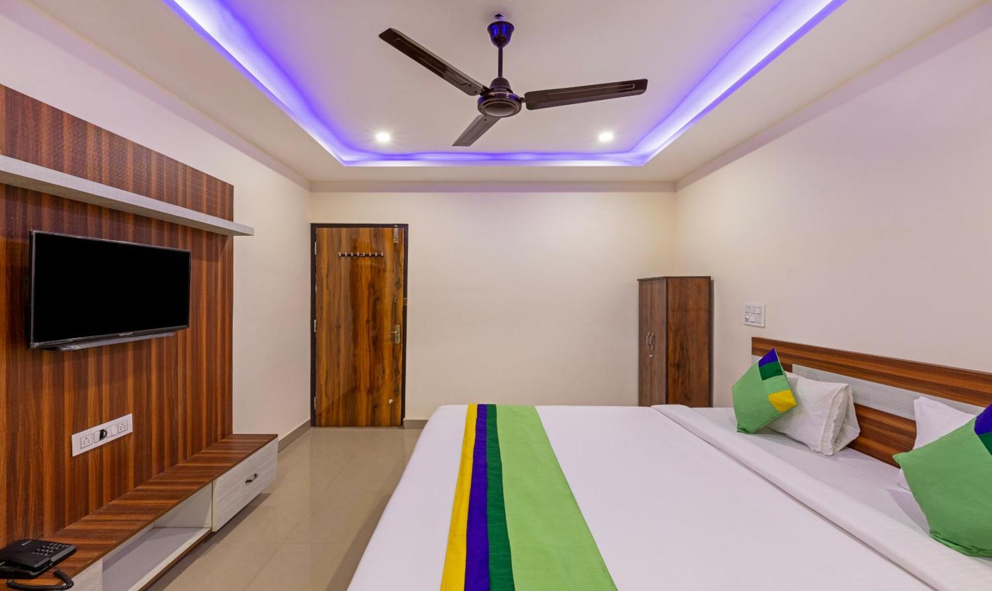 Treebo Nandi Comforts, Peenya Bangalore Ngoại thất bức ảnh