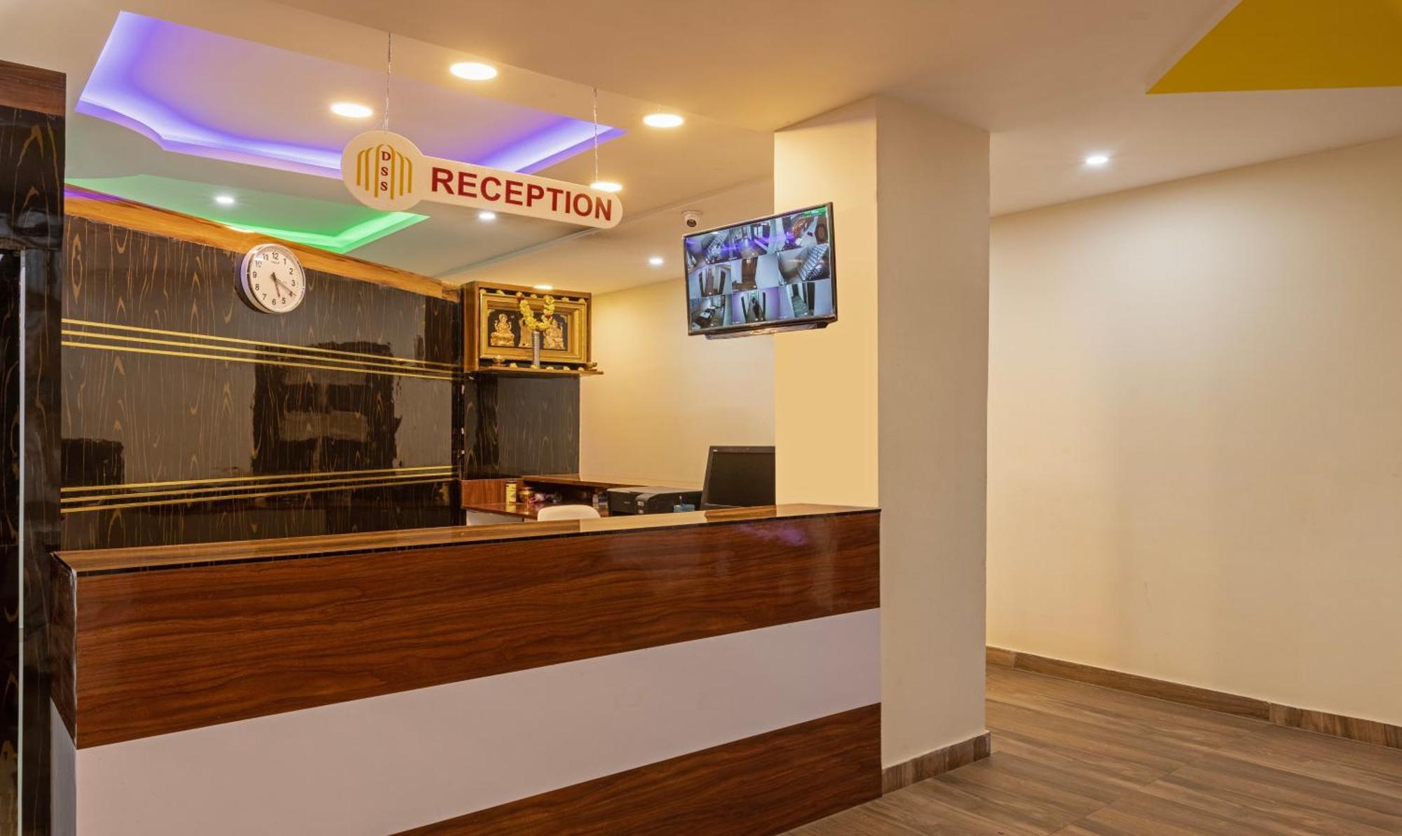 Treebo Nandi Comforts, Peenya Bangalore Ngoại thất bức ảnh